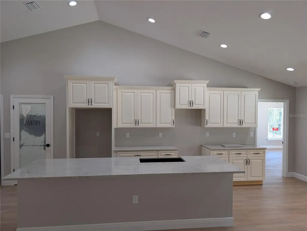 12504 SW 78th Place Dunnellon FL 34432