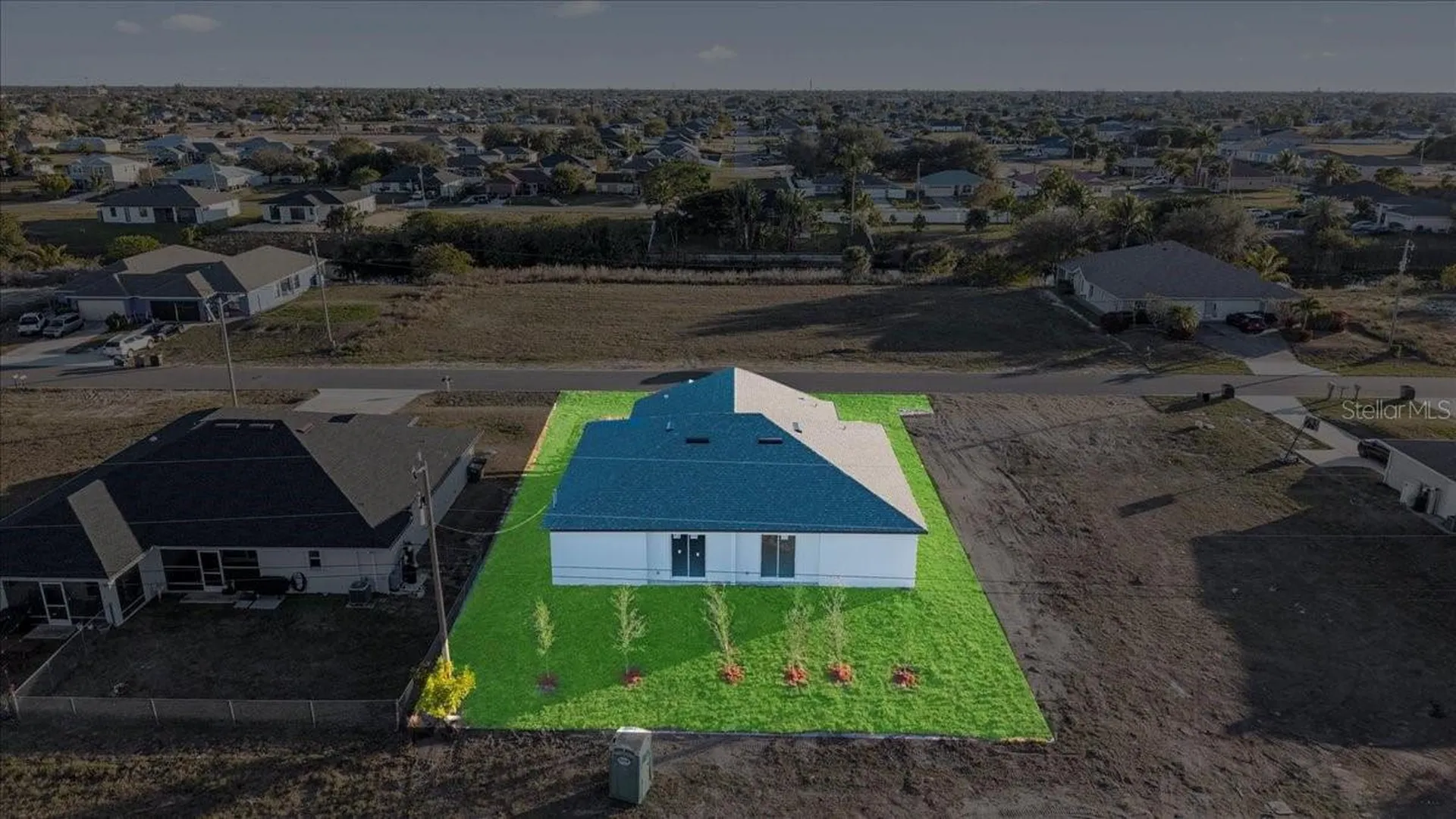 826/828 Diplomat Parkway E Cape Coral FL 33909