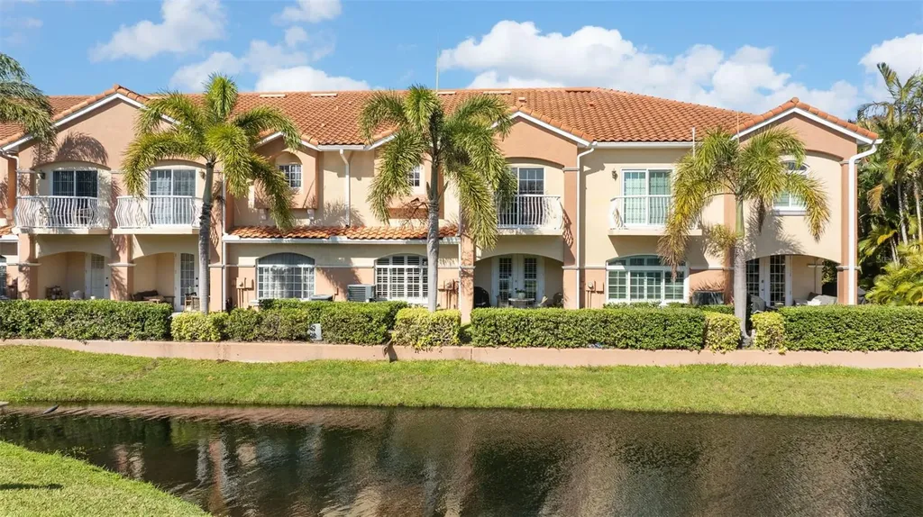 6339 Vista Verde Drive E Gulfport FL 33707