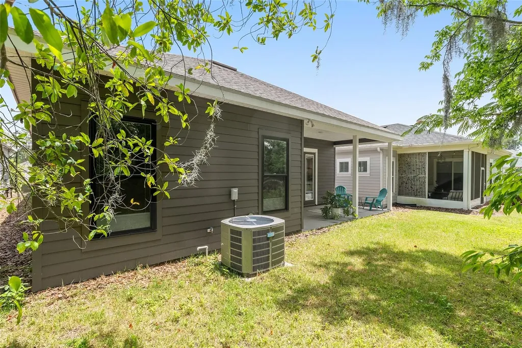 1186 NW 132nd Boulevard Newberry FL 32669