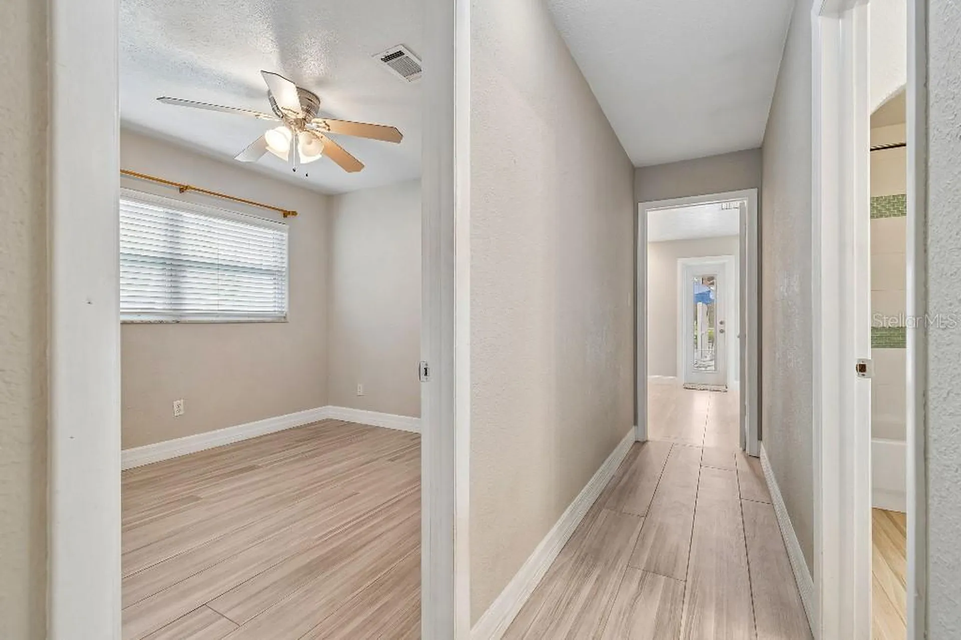 1611 Sunnyhills Drive Brandon FL 33510
