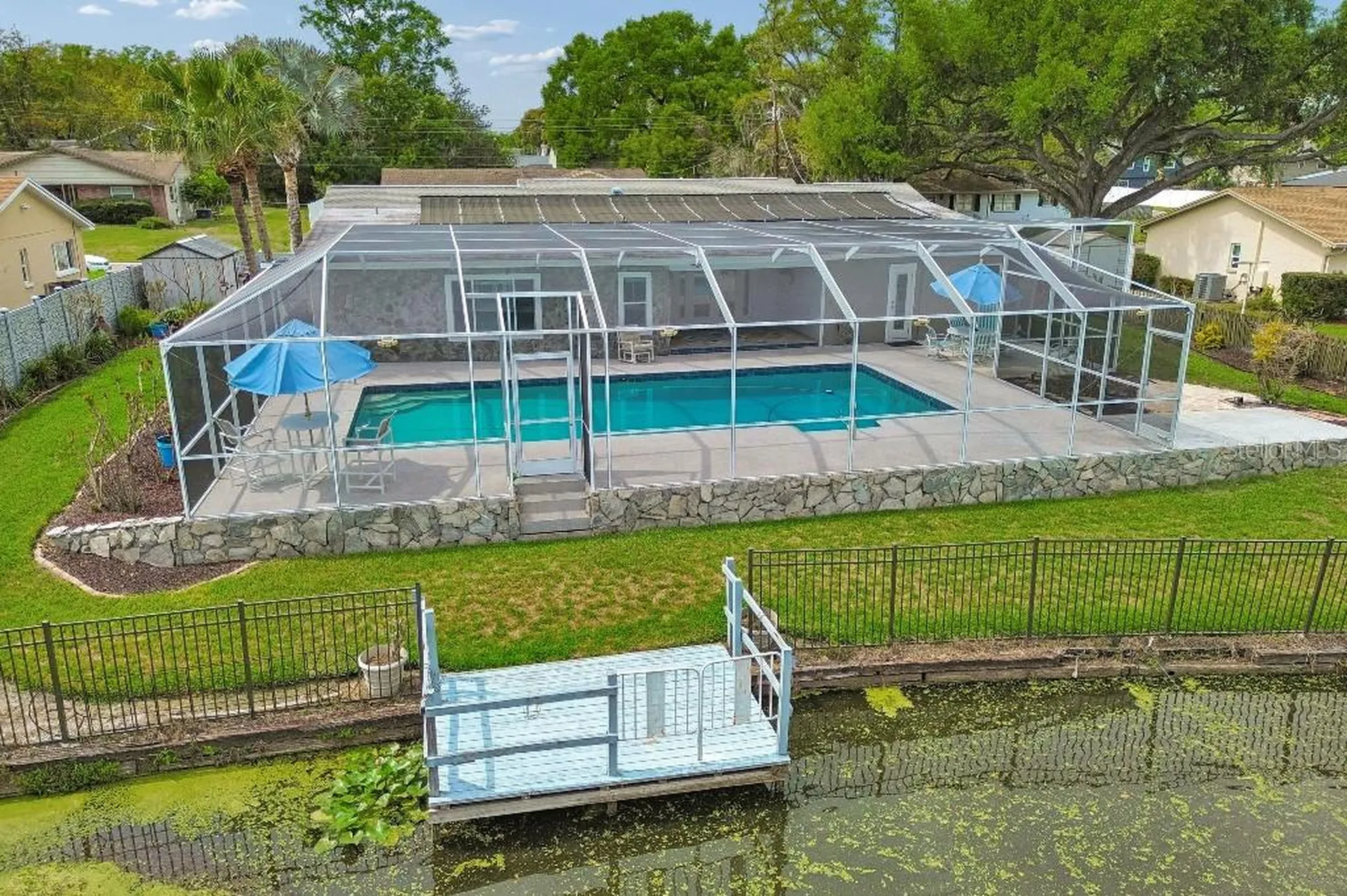 1611 Sunnyhills Drive Brandon FL 33510
