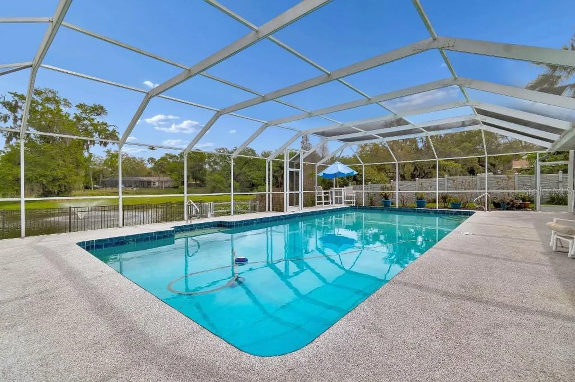1611 Sunnyhills Drive Brandon FL 33510
