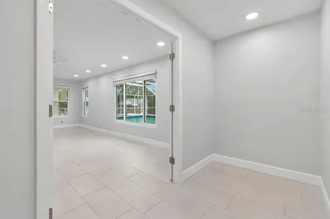 1611 Sunnyhills Drive Brandon FL 33510
