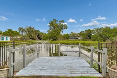 1611 Sunnyhills Drive Brandon FL 33510