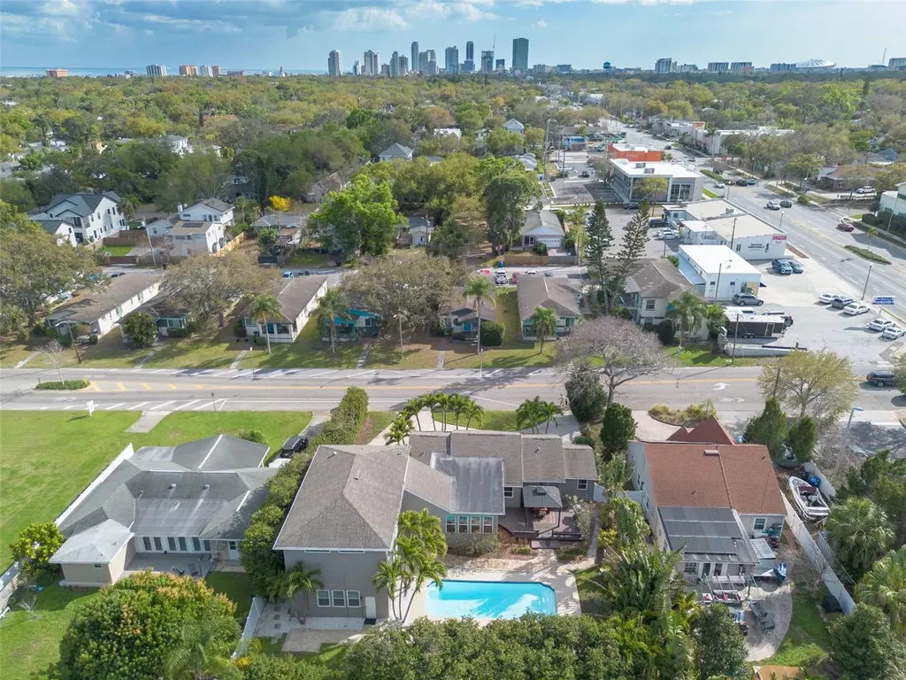 333 30th Avenue N St Petersburg FL 33704