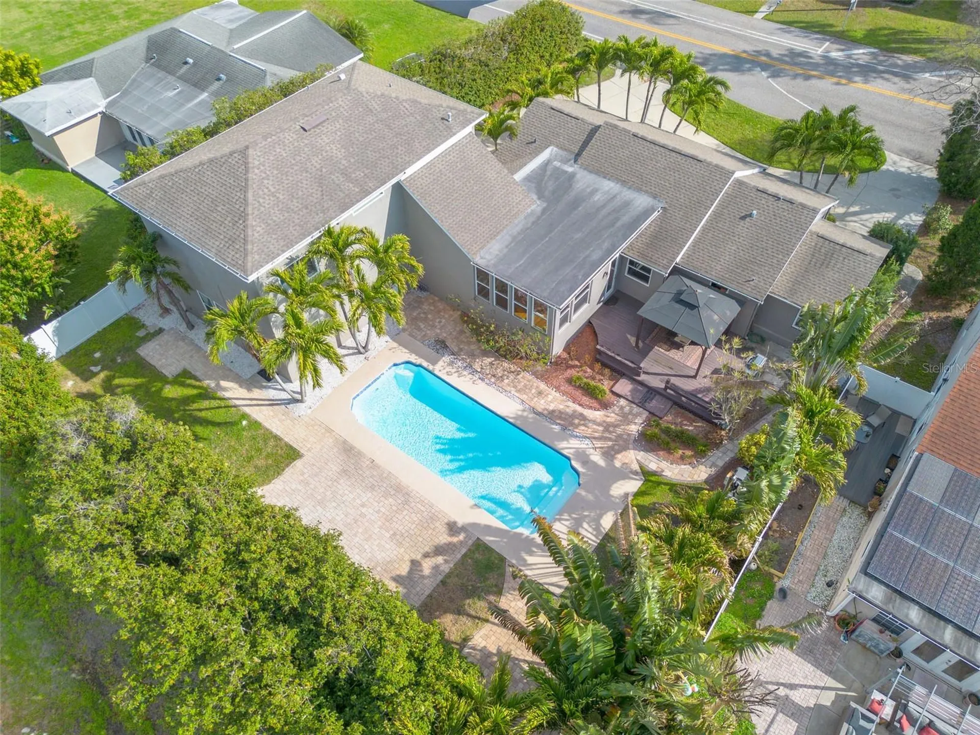 333 30th Avenue N St Petersburg FL 33704