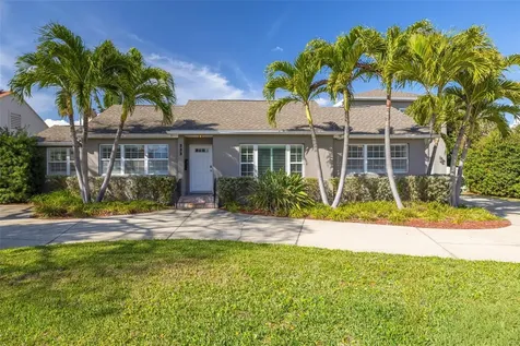 333 30th Avenue N St Petersburg FL 33704