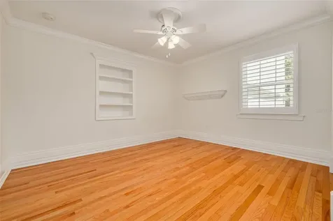 333 30th Avenue N St Petersburg FL 33704