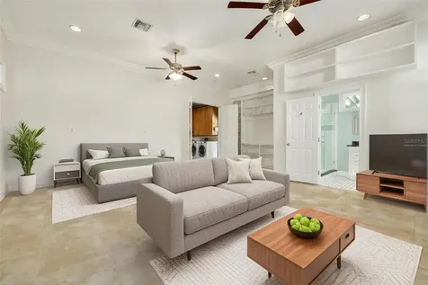 333 30th Avenue N St Petersburg FL 33704