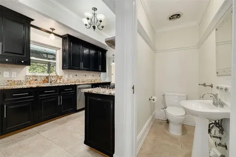 333 30th Avenue N St Petersburg FL 33704
