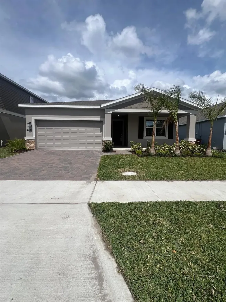 2557 Peace Of Mind Avenue Kissimmee FL 34744
