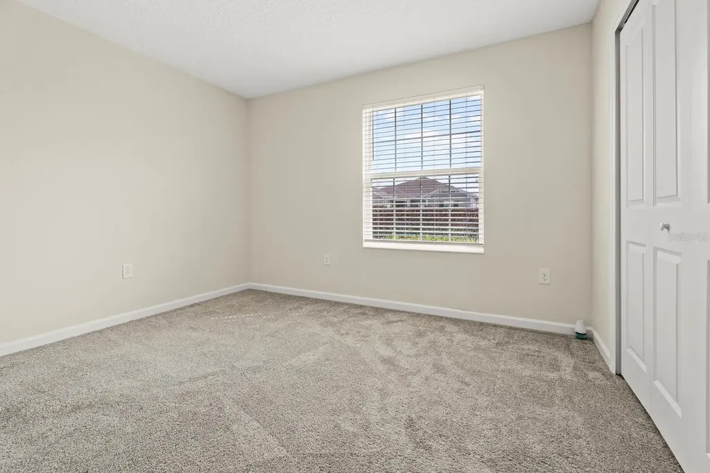 4327 Lighterknot Trace Kissimmee FL 34746