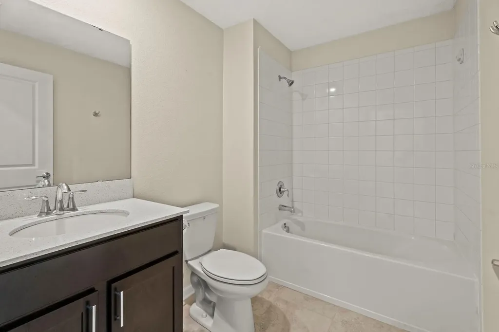 4327 Lighterknot Trace Kissimmee FL 34746