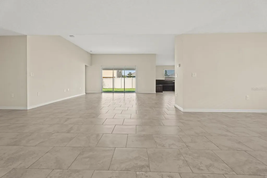 4327 Lighterknot Trace Kissimmee FL 34746