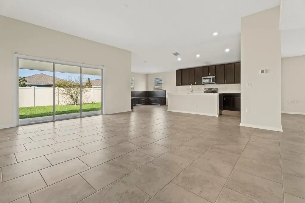 4327 Lighterknot Trace Kissimmee FL 34746