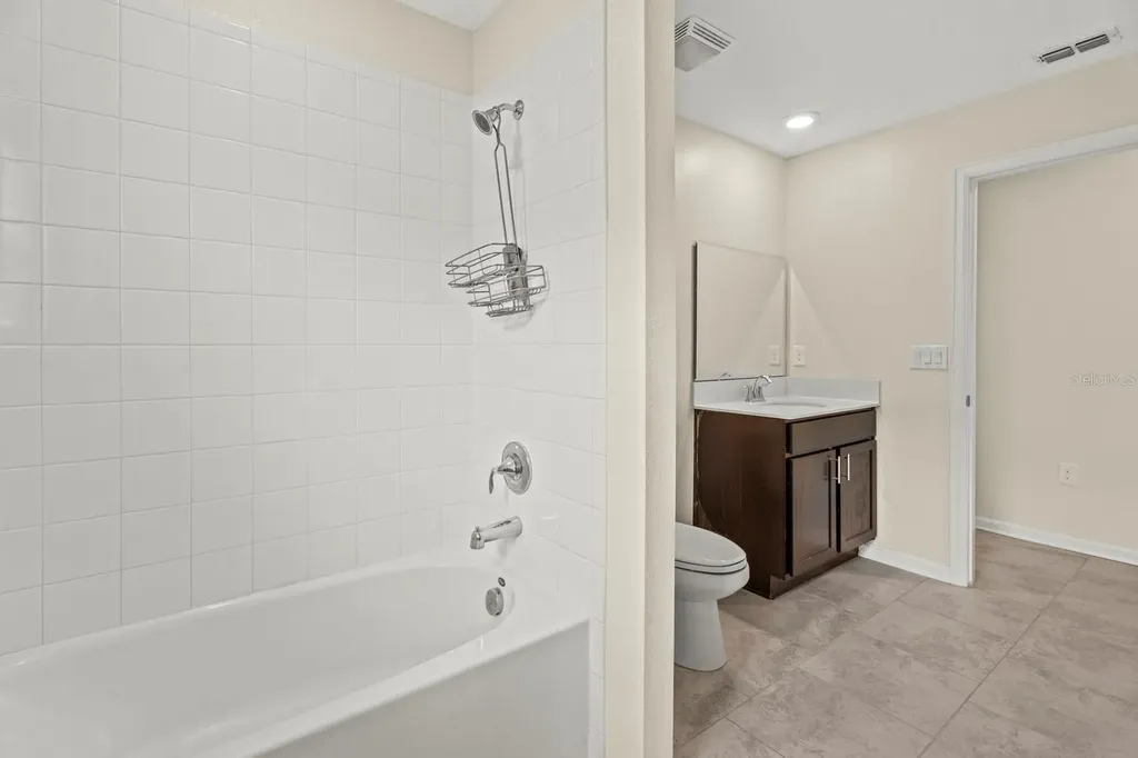 4327 Lighterknot Trace Kissimmee FL 34746