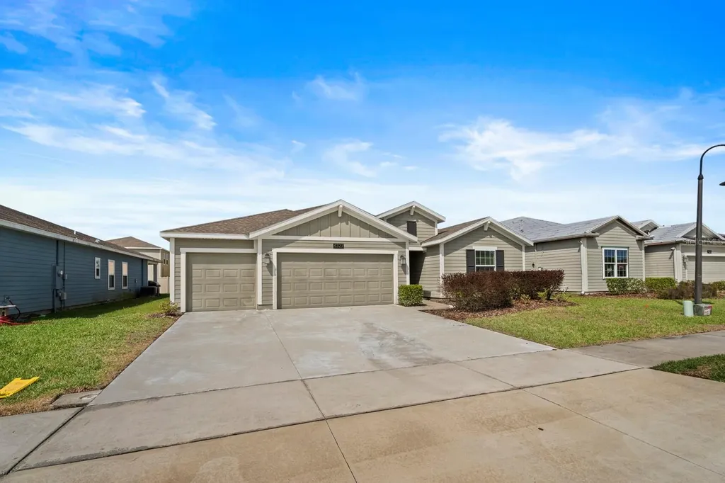 4327 Lighterknot Trace Kissimmee FL 34746