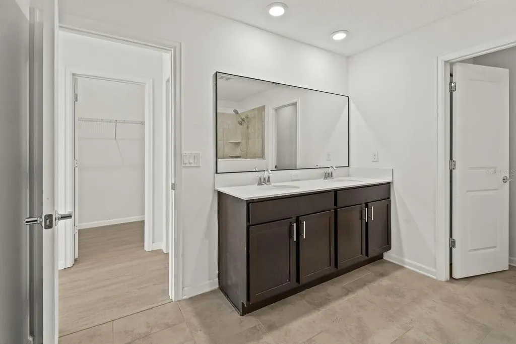 4327 Lighterknot Trace Kissimmee FL 34746