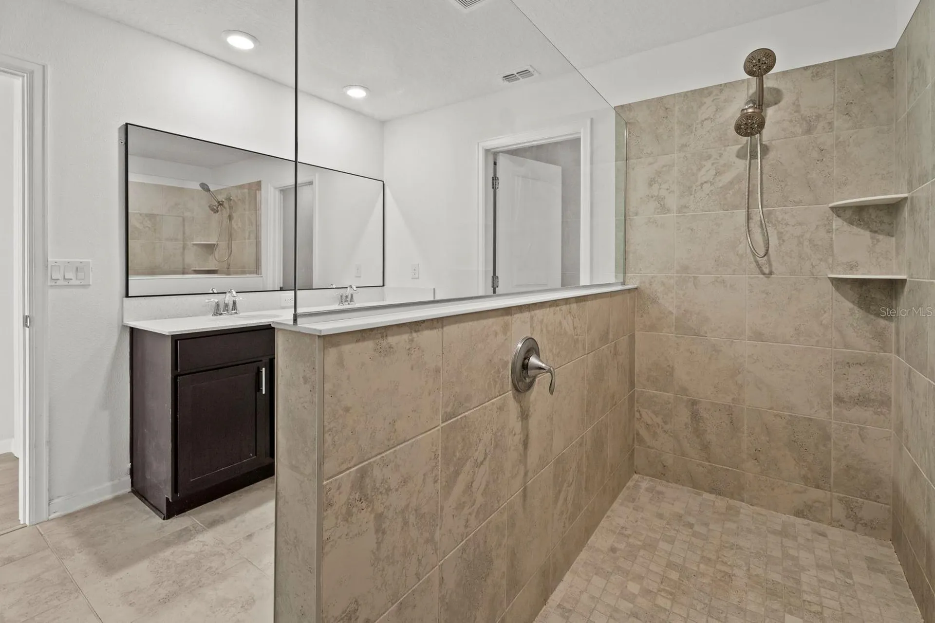 4327 Lighterknot Trace Kissimmee FL 34746