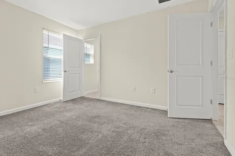 4327 Lighterknot Trace Kissimmee FL 34746