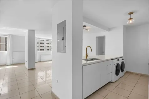 576 Avenue Arterial B, Coliseum Tower San Juan PR 00918