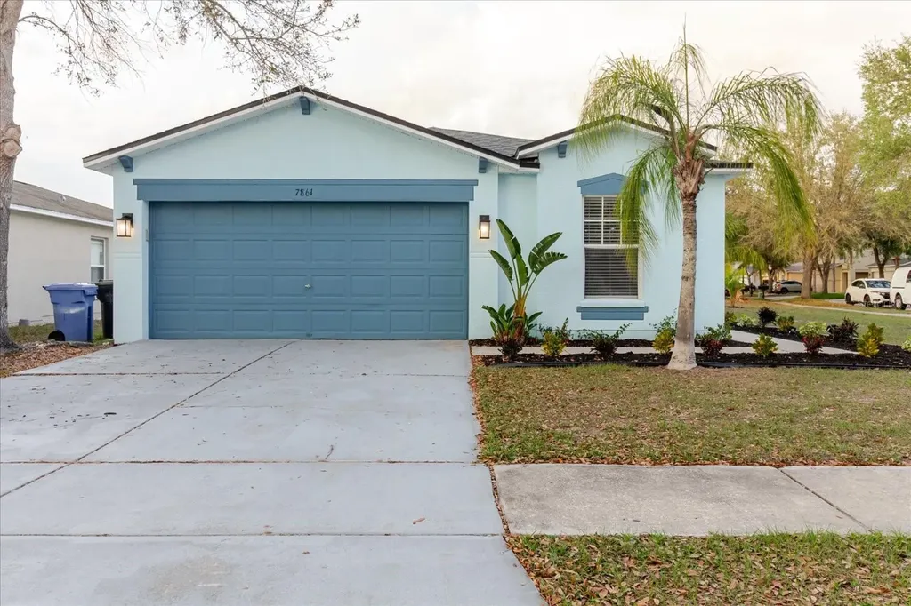 7861 Carriage Pointe Drive Gibsonton FL 33534