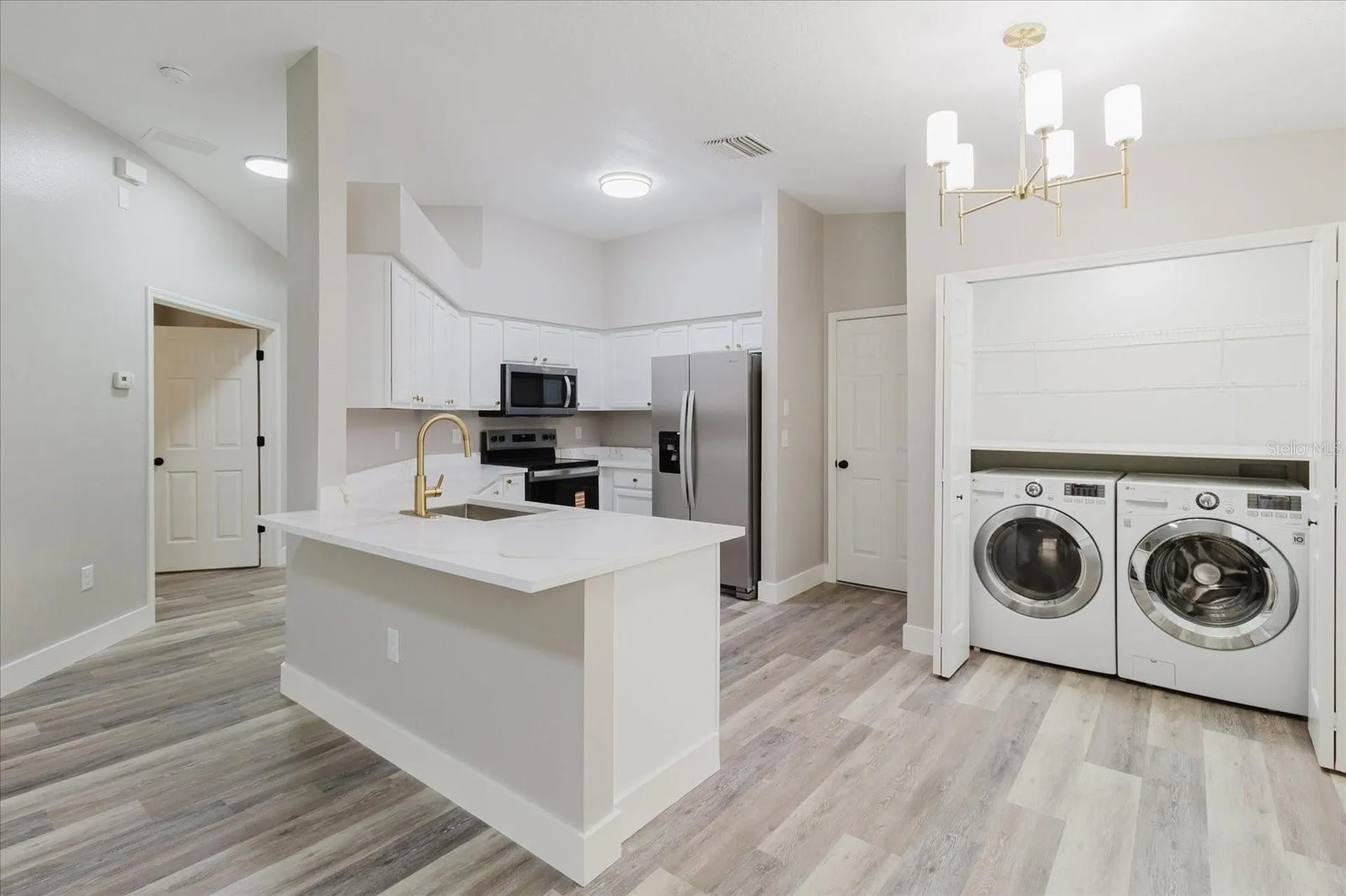7861 Carriage Pointe Drive Gibsonton FL 33534