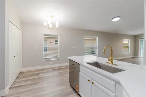 7861 Carriage Pointe Drive Gibsonton FL 33534