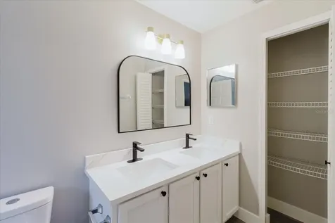 7861 Carriage Pointe Drive Gibsonton FL 33534
