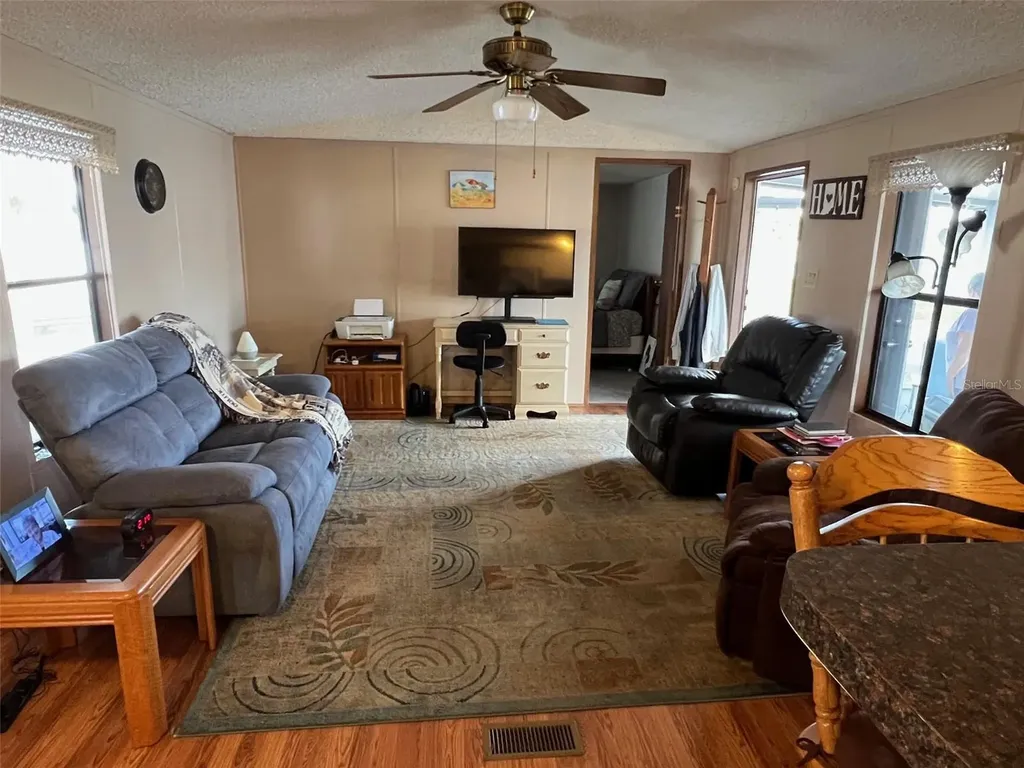 6580 Seminole Boulevard Seminole FL 33772