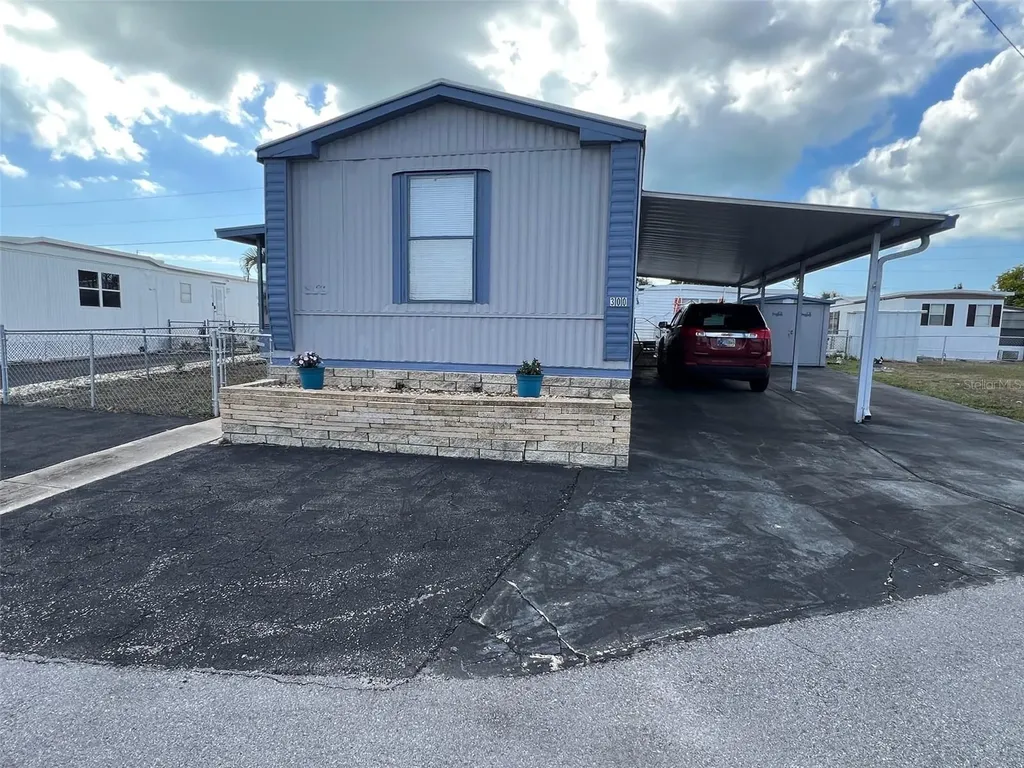 6580 Seminole Boulevard Seminole FL 33772