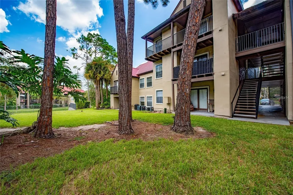232 Afton Square Altamonte Springs FL 32714