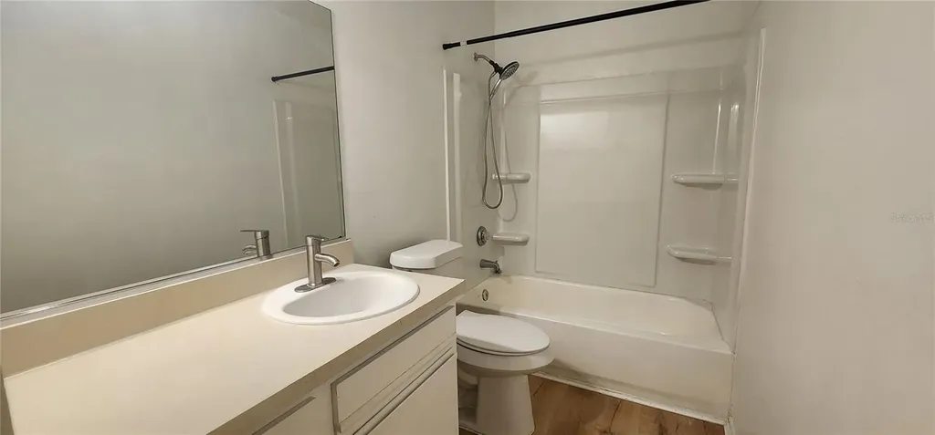 232 Afton Square Altamonte Springs FL 32714