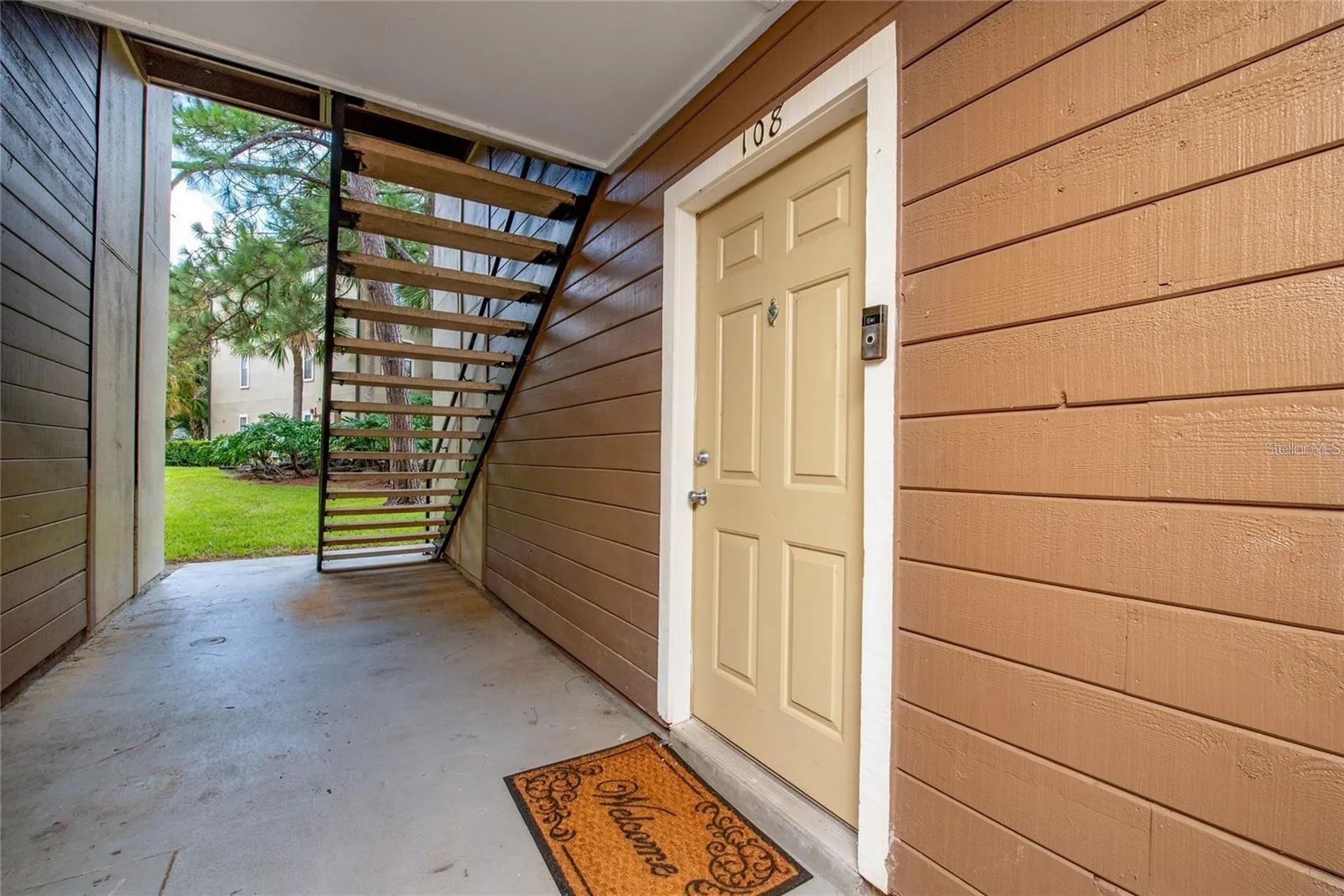 232 Afton Square Altamonte Springs FL 32714