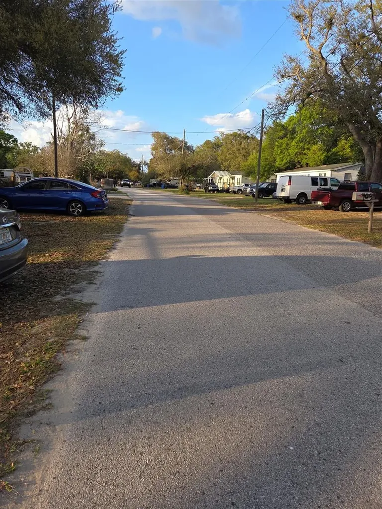 920 Brinwood Drive Seffner FL 33584