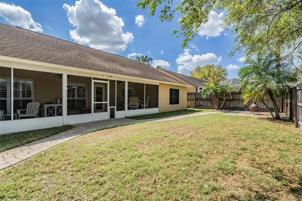 1505 Lakehurst Way Brandon FL 33511