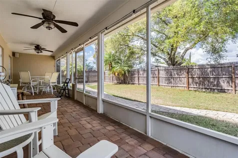 1505 Lakehurst Way Brandon FL 33511