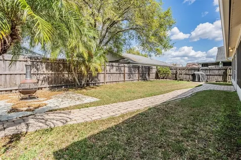 1505 Lakehurst Way Brandon FL 33511