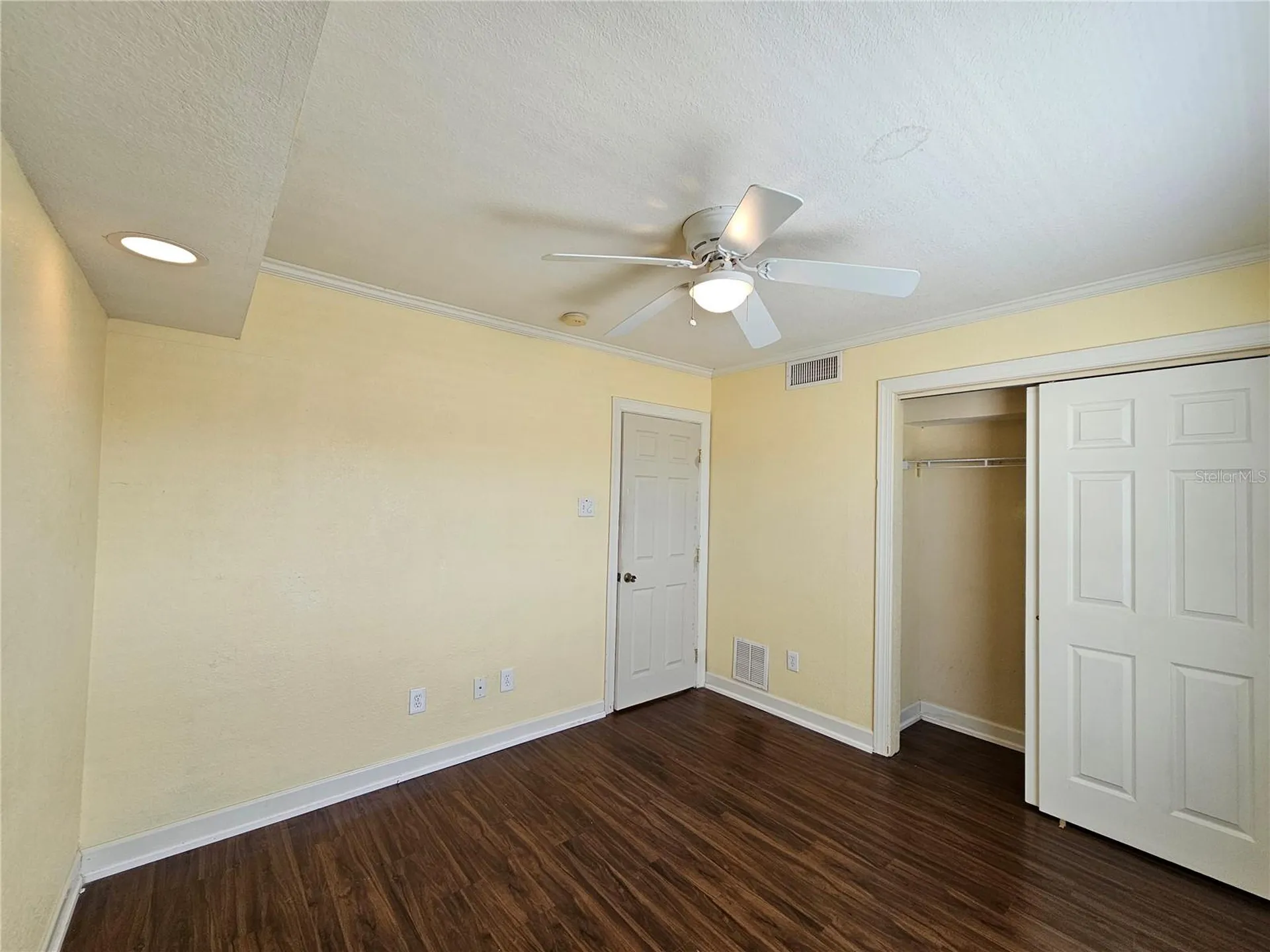 119 N Evergreen Avenue Clearwater FL 33755