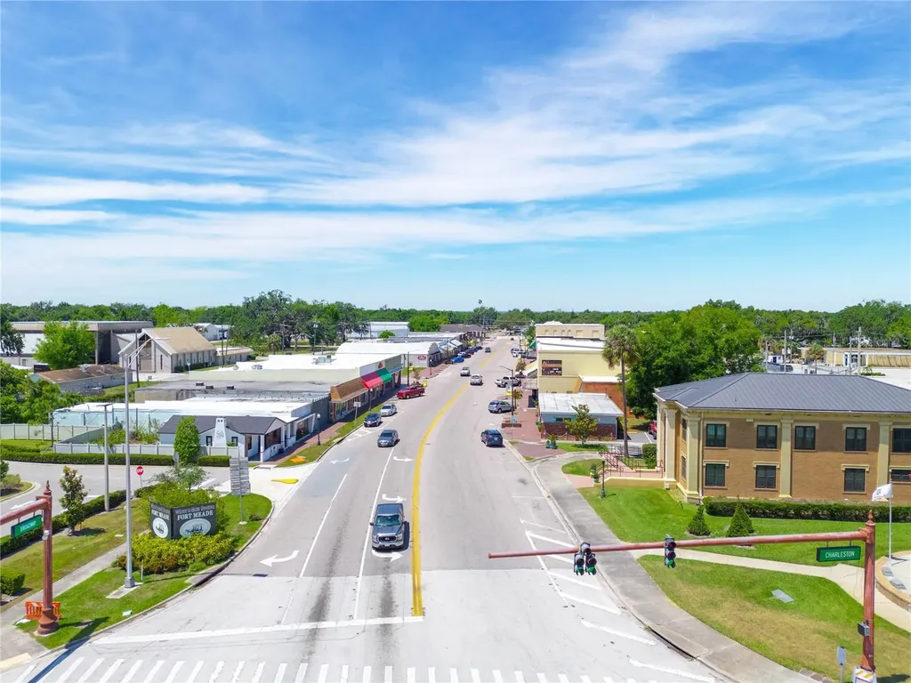 Lanier Avenue Fort Meade FL 33841