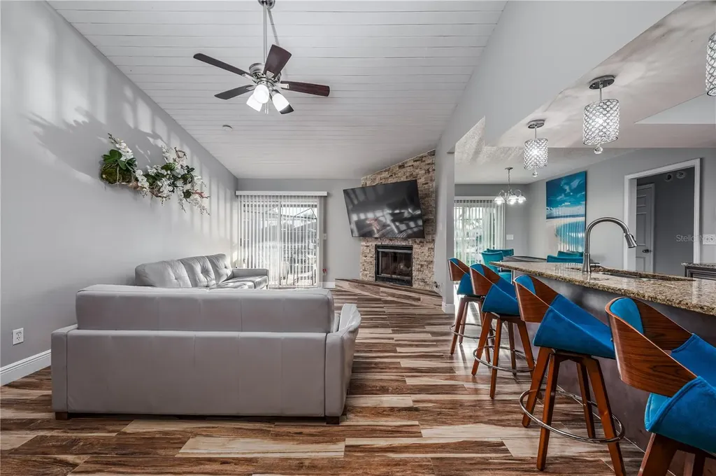 930 Symphony Isles Boulevard Apollo Beach FL 33572