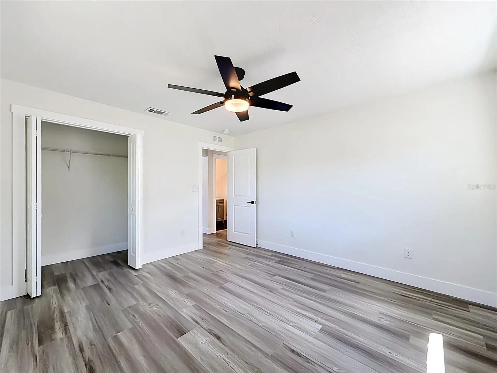 2335 Murilla Way S St Petersburg FL 33712