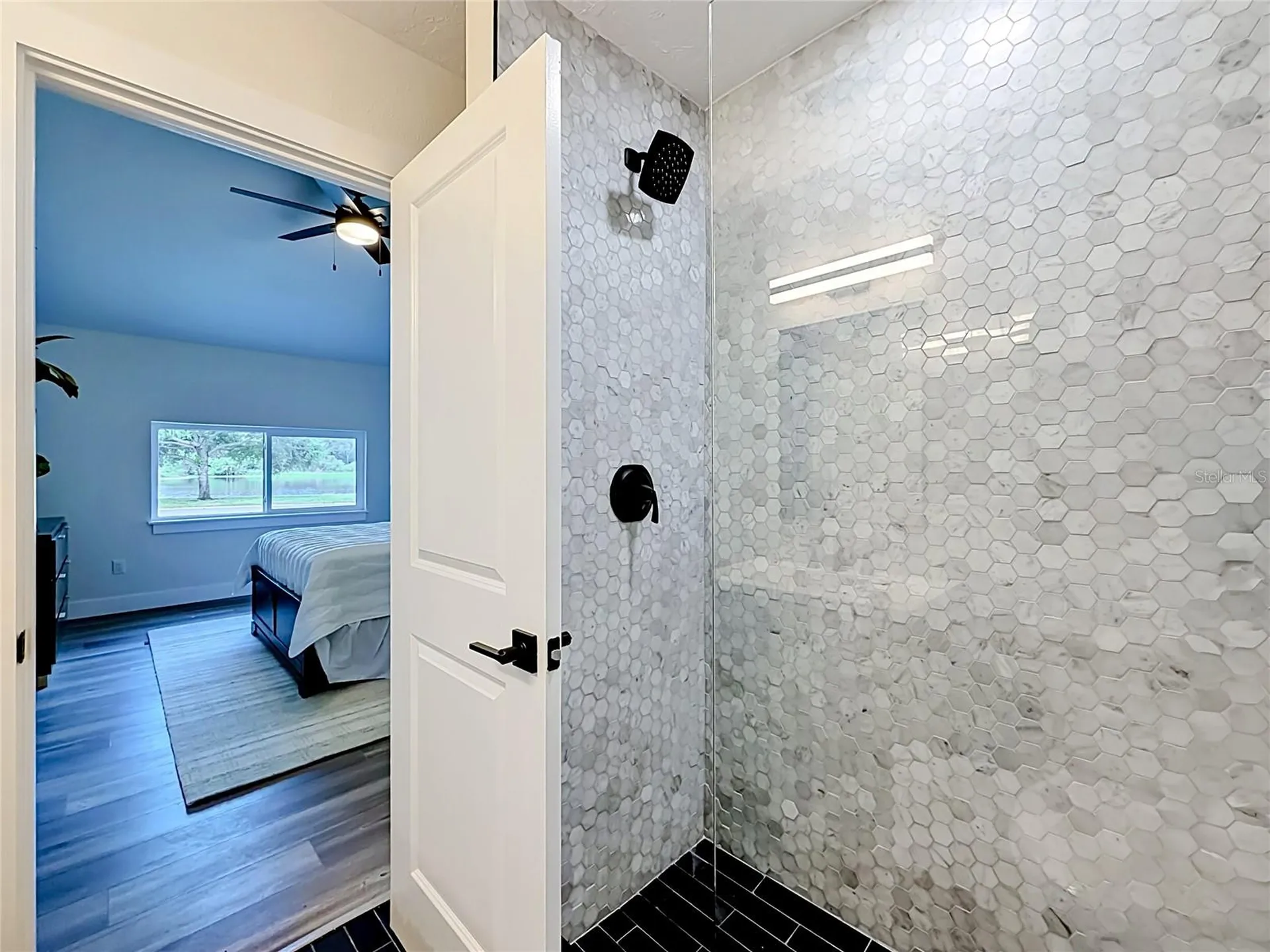 2335 Murilla Way S St Petersburg FL 33712
