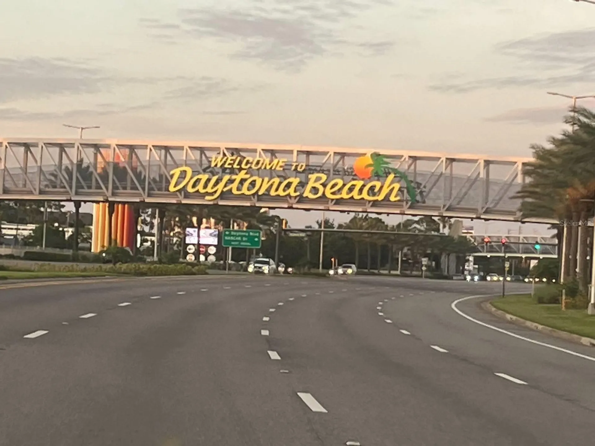1909 S Atlantic Avenue Daytona Beach FL 32118