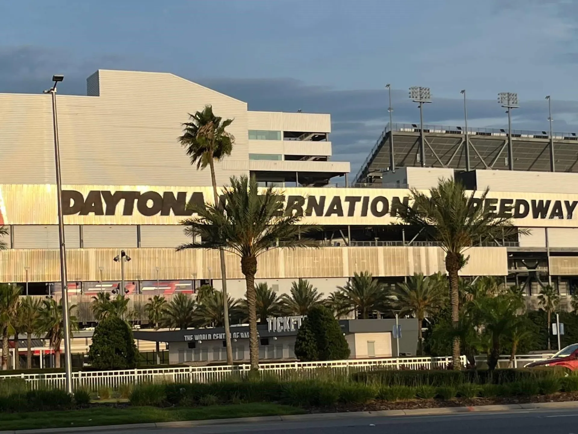1909 S Atlantic Avenue Daytona Beach FL 32118