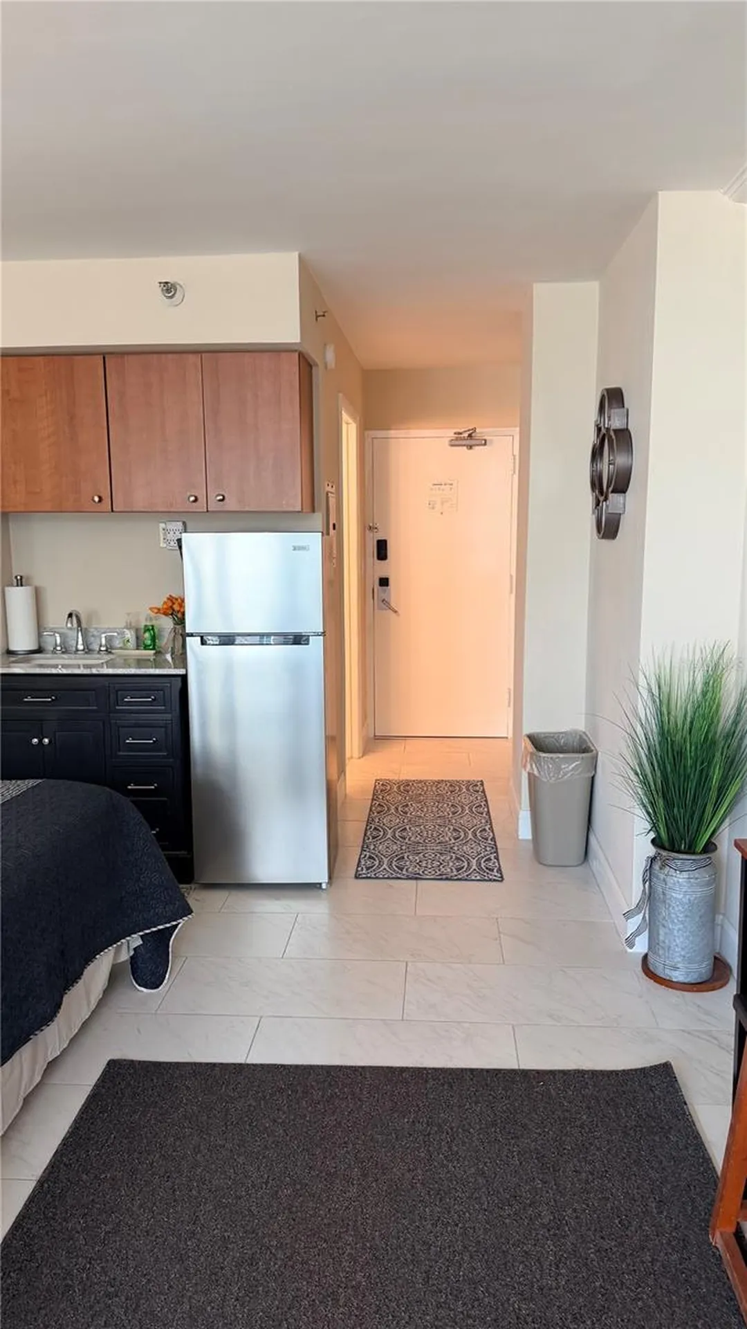 1909 S Atlantic Avenue Daytona Beach FL 32118