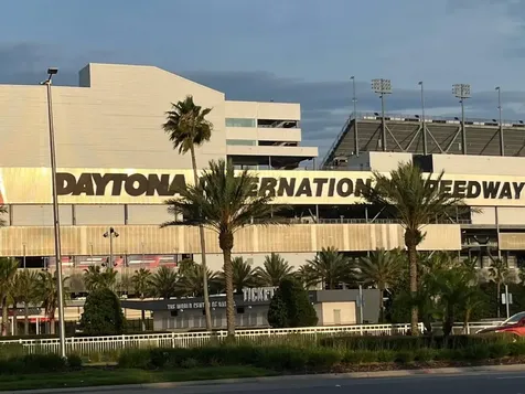 1909 S Atlantic Avenue Daytona Beach FL 32118