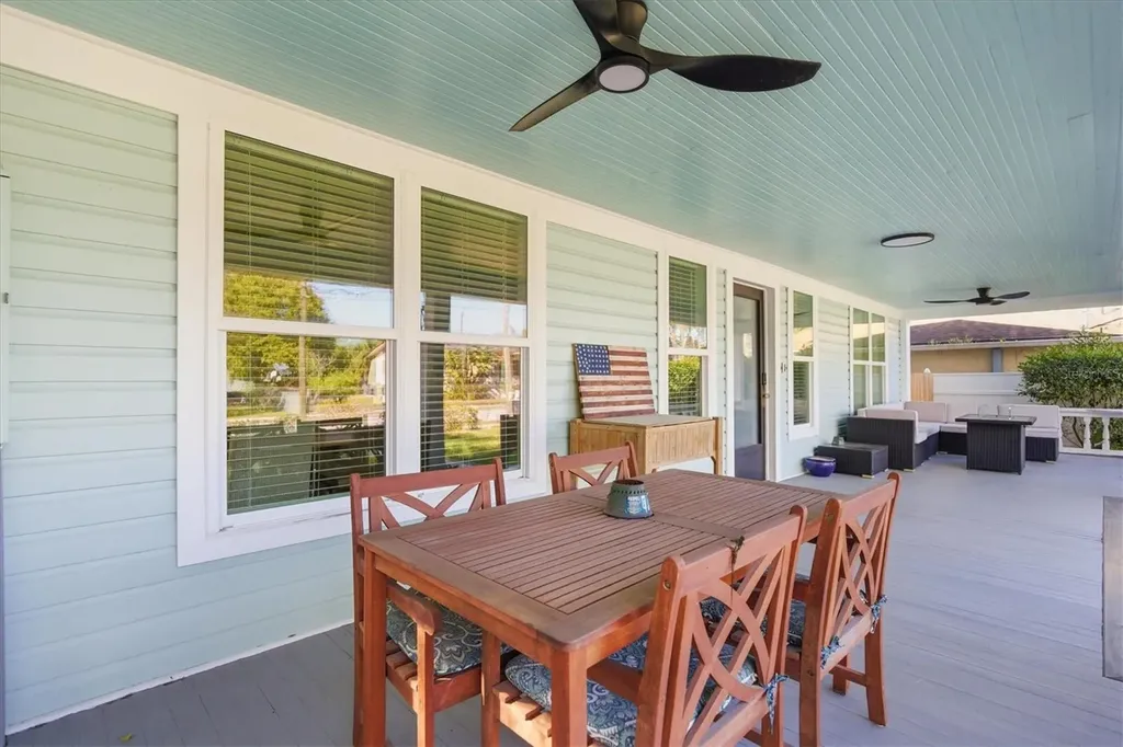 418 E Orange Street Tarpon Springs FL 34689