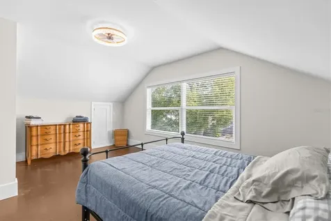 418 E Orange Street Tarpon Springs FL 34689